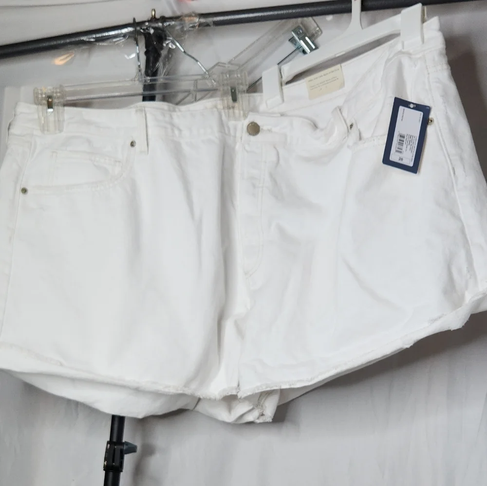 Women's Mid-Rise 90's Baggy Jean Shorts - Universal Thread White 28